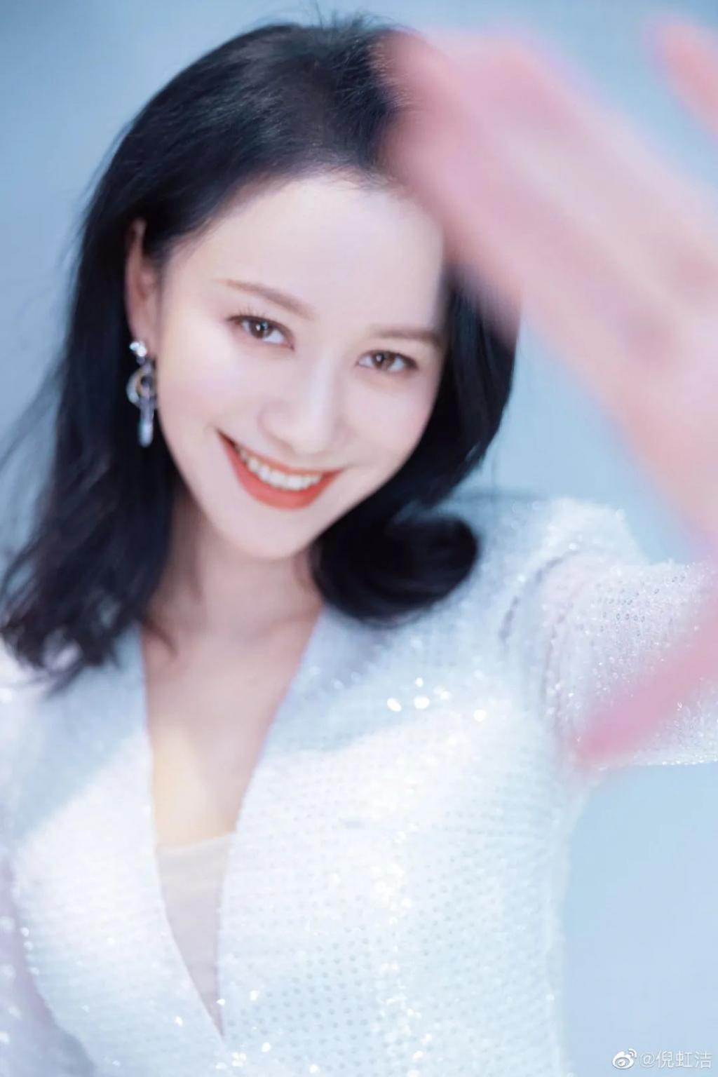 倪虹洁，不想再做傻子  第5张